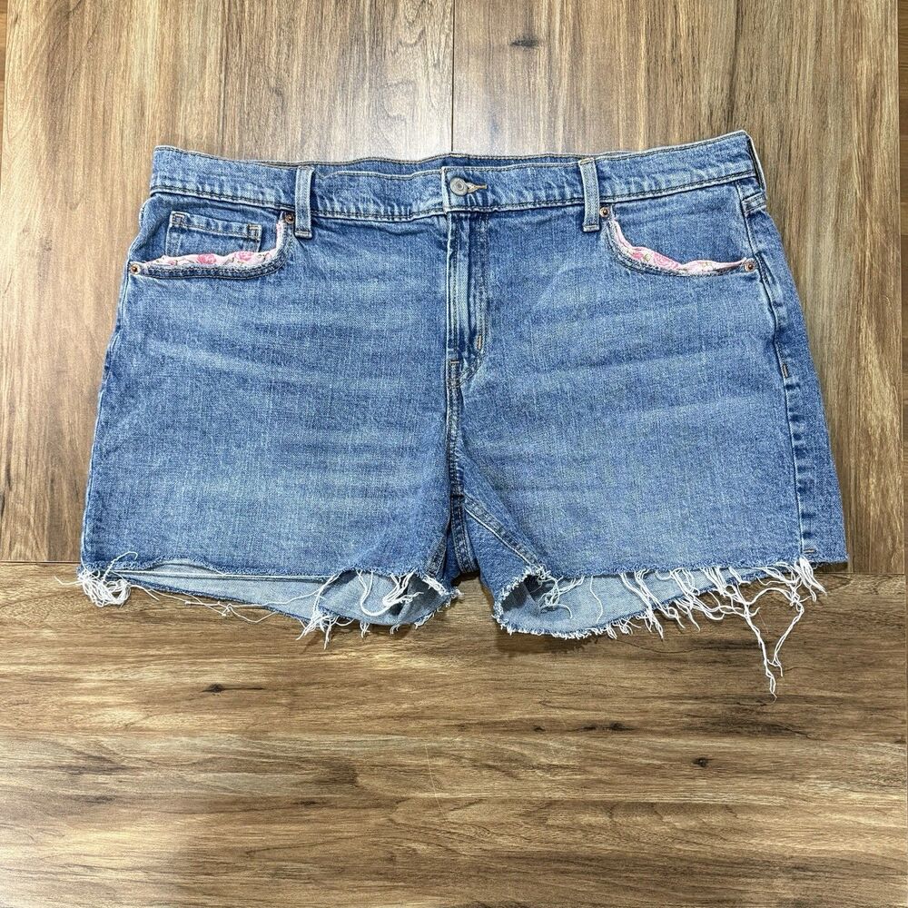 Old Navy Floral Trim Distressed Boyfriend Mid Rise Denim Shorts Womens Size 18